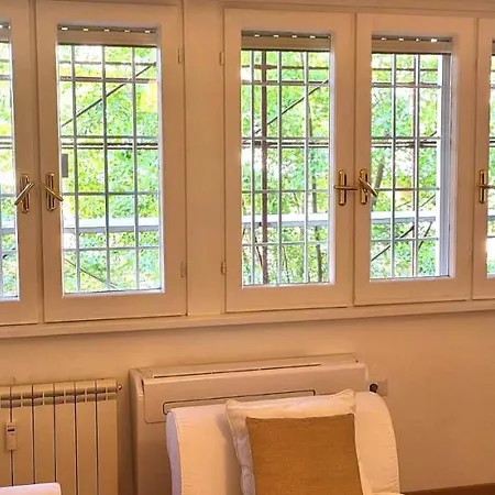 Ben Ti Voglio Al Vaticano *